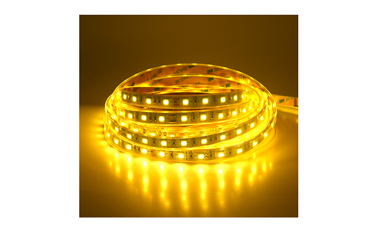 MI75083: RUBAN LED BLANC 3000°K 5 M 60 LEDS 14.4 W / M IP67 12V SILICON 180° 3000K