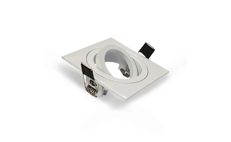 MI7714: SUPPORT DE SPOT CARRE BLANC 88x88 mm BLANC
